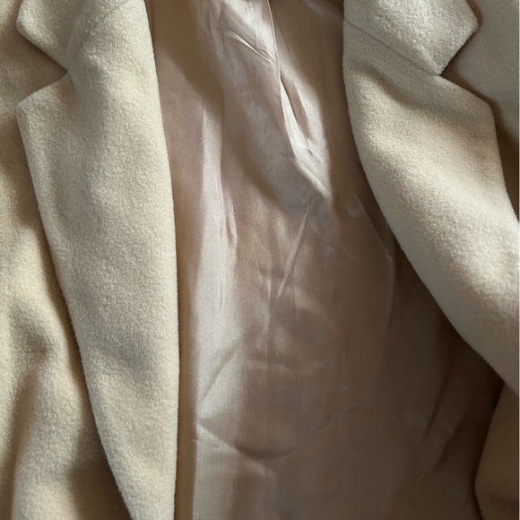 Collections Internationale Petite Yellow Blazer in Size Large - Picture 3 of 3